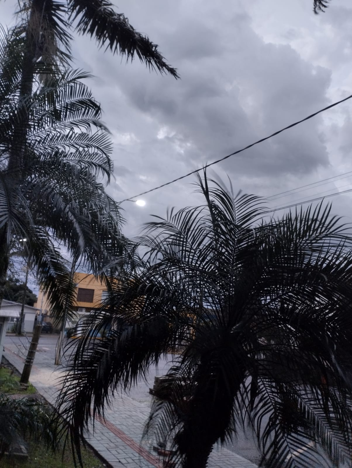 RS terá tempestades muito fortes neste domingo