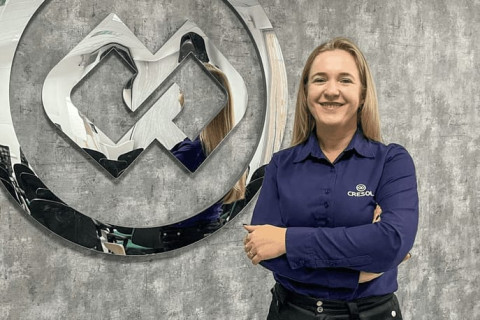 Claudiane Piovesan é eleita como nova presidente da Cresol Raiz