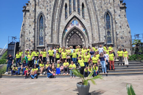 CRAS realiza viagem para cidade de Gramado e Canela com grupos do SCFV